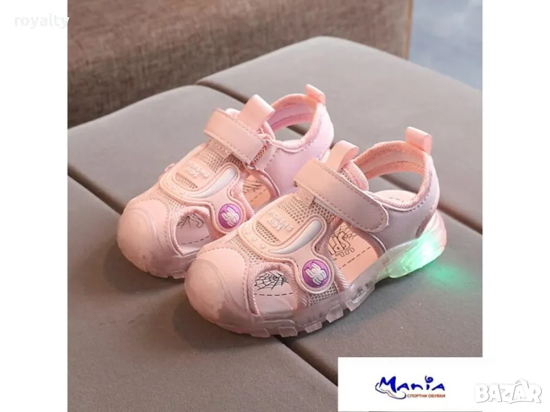 Детски светещи сандали Различни цветове , снимка 1