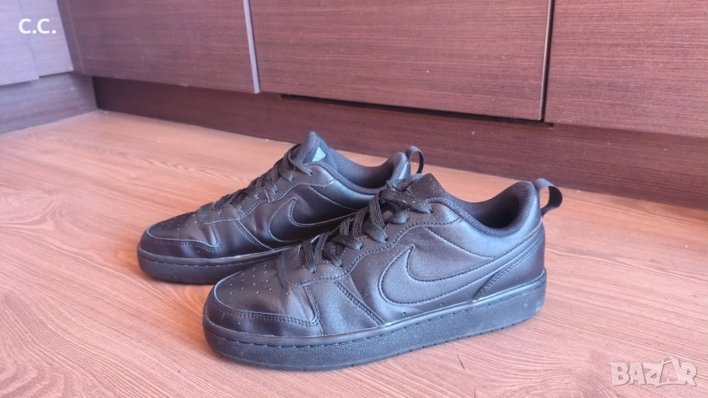 NIKE Оригинални кожени кецове, 40 номер, снимка 1