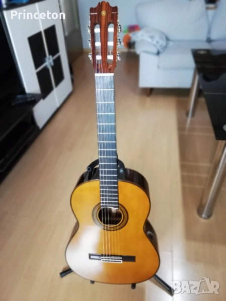 Продавам класическа китара 🎸🎸🎸 YAMAHA G240, снимка 1