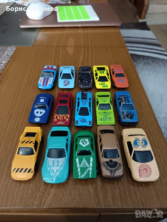 Лот метални колички, снимка 1