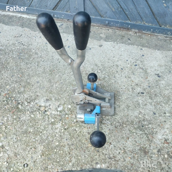 Машинка за чембероване на ленти, снимка 1