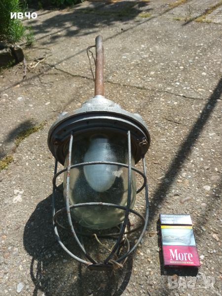 Промишлена лампа, снимка 1