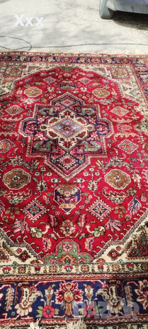 Ръчно тъкан вълнен Ирански килим.Антика за ценители , снимка 2 - Килими - 45039918
