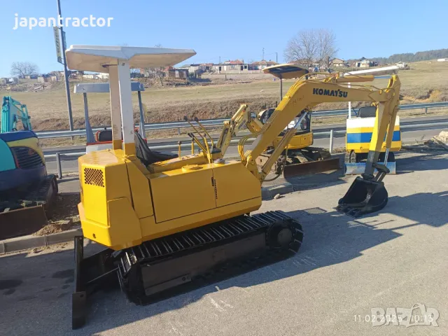 Багер Komatsu НОВ ВНОС JAPAN 2 ton, снимка 4 - Индустриална техника - 49078629