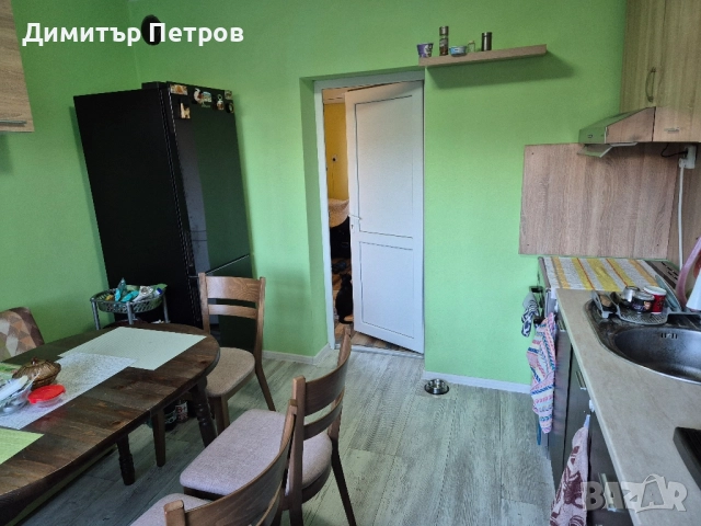 Самостоятелна къща на ул. Илинден, снимка 8 - Къщи - 51803869