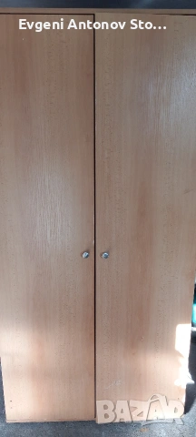 Продавам гардероб 184/90/58см.