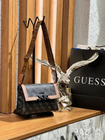 чанта guess , снимка 1 - Чанти - 48291183