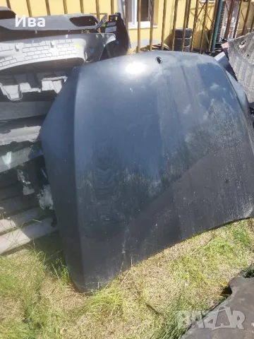 преден капак мерцедес