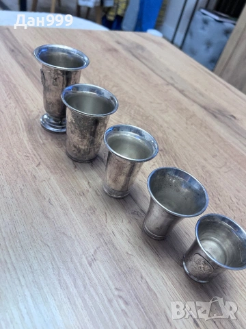 Лот от пет колекционерски дебело посребрени чашки, снимка 2 - Антикварни и старинни предмети - 53099418