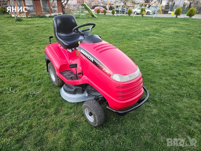 ТРАКТОРНА КОСАЧКА HONDA. ПЕРФЕКТНА , снимка 13 - Градинска техника - 54139470