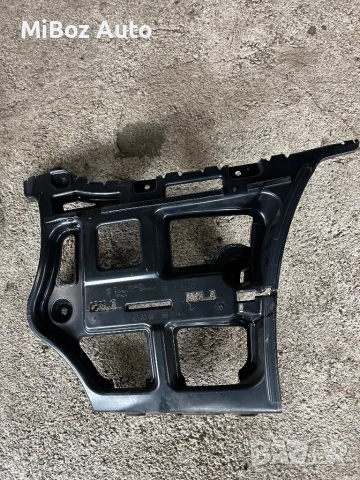 Държач държачи задна броня BMW E90, снимка 5 - Части - 52282035