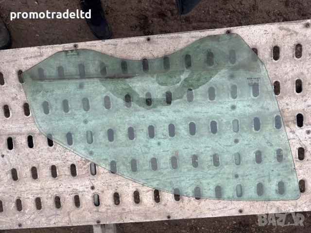 Предно дясно стъкло Мерцедес Е клас W211 седан комби синьо Mercedes E270 E320 E280