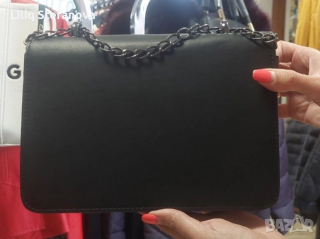 Дамска чанта , снимка 2 - Чанти - 52692828