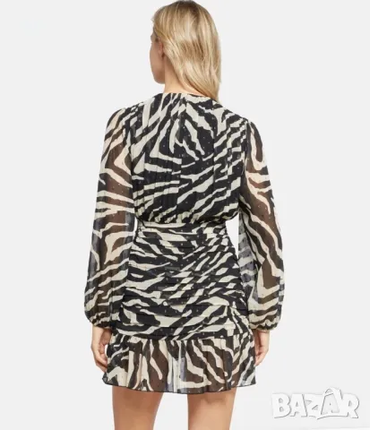 Оригинална рокля на марката Max & Co , снимка 4 - Рокли - 50382152