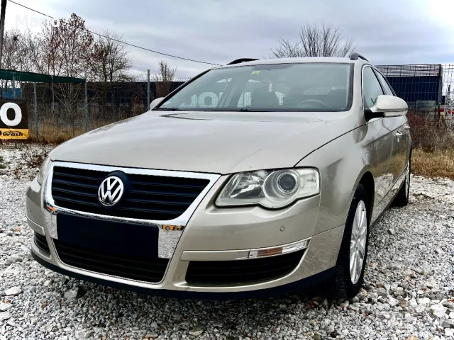 VW Passat 2.0 FSI 4Motion, снимка 1 - Автомобили и джипове - 48480554