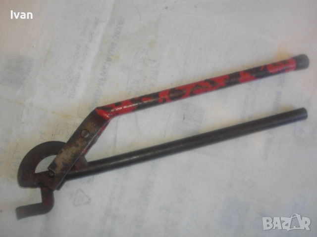 Тръбогиб 12мм Ръчен уред за огъване на метални дебелостенни тръби диаметър до ф12мм Старо качество, снимка 4 - Други инструменти - 53305571