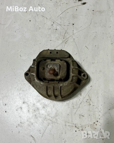 Тампон двигател БМВ Е серия BMW