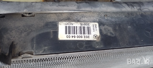 Воден радиатор Mercedes W202 220 CDI, снимка 2 - Части - 51871250