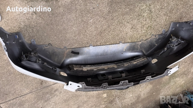 Предна Броня за Toyota Rav4 2010, снимка 2 - Части - 52066488