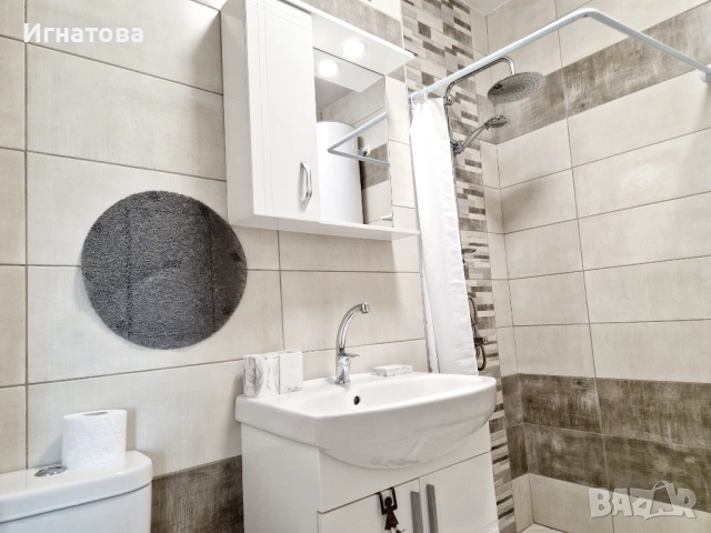 Двустаен апартамент за 5 човека за нощувки с паркинг в Комплекс Папая, Варна, снимка 14 - Квартири, нощувки - 53946976