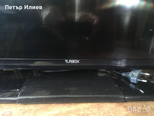 Телевизор TurboX 43" - за смяна на подсветка, снимка 1 - Телевизори - 46399841