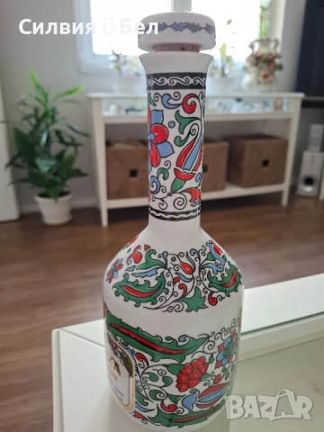 Порцеланова бутилка , снимка 3 - Аксесоари за кухня - 50877067