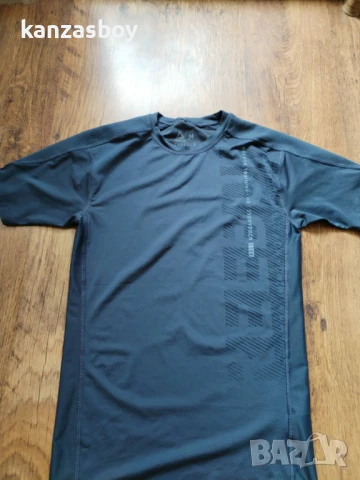 reebok - страхотна мъжка тениска КАТО НОВА М, снимка 8 - Тениски - 50966888