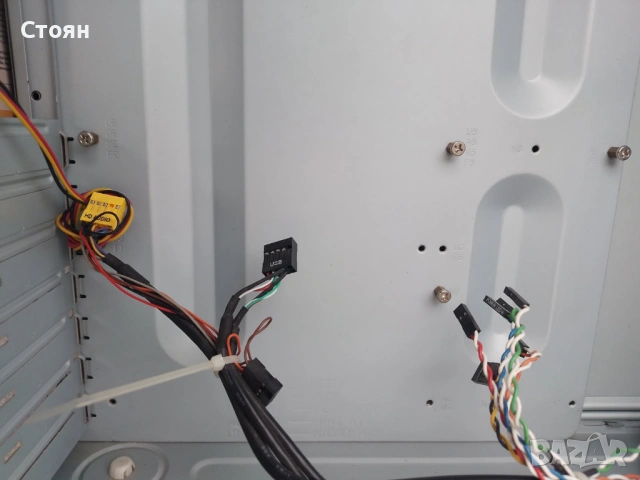 Компютърна кутия Cooler Master Elite 335U Mid Tower с DVD-RW, снимка 14 - Захранвания и кутии - 53304662