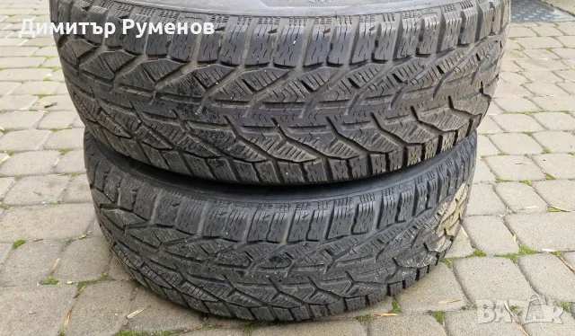 Гуми 225/65  R17 Зимни, снимка 8 - Гуми и джанти - 48664938