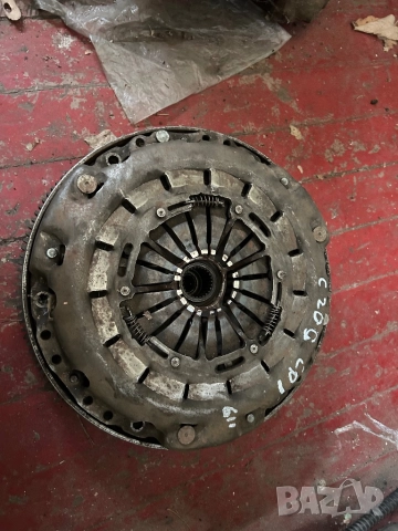 маховик съединител Mercedes W203 2.2 200CDI 220CDI 6110301605, снимка 3 - Части - 51445408