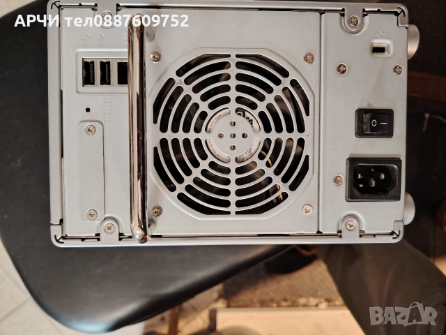 Netgear ReadyNas RND4000 v3 корпус с 4 слота, гигабитов интернет и скорости до 25MBps (без диск), снимка 4 - Други - 52612553