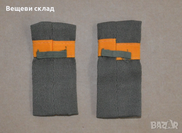 Тунел пагони за шуба БНА Старшина , снимка 2 - Антикварни и старинни предмети - 52690920