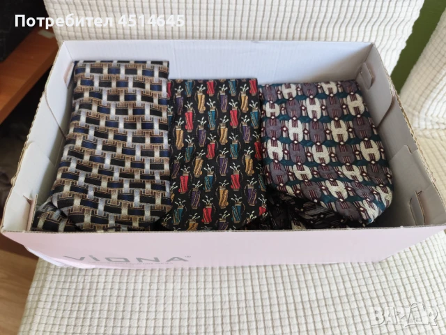 Вратовръзки 8 броя.