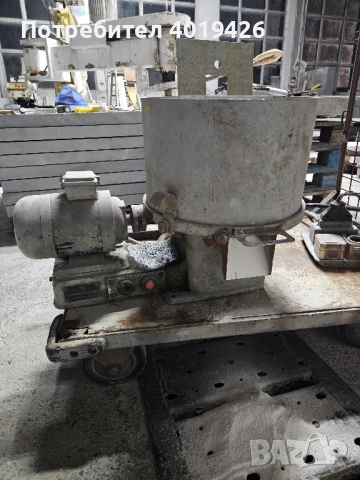 Продавам колерган лаболаторен, снимка 5 - Други машини и части - 52030747