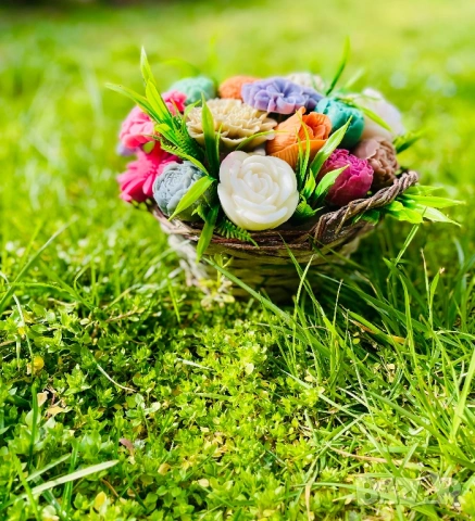 Вечен букет с аромат на уют и нежност, снимка 2 - Изкуствени цветя - 53755357