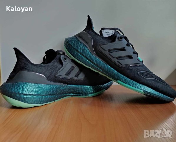 Adidas UltraBoost 22 - мъжки маратонки, снимка 1 - Спортни обувки - 45842970