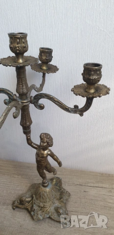 Голям бронзов свещник, снимка 8 - Антикварни и старинни предмети - 54237951