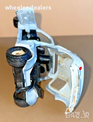 Метална количка Corgi Peugeot 205 Turbo 1/43, снимка 7 - Колекции - 50835272