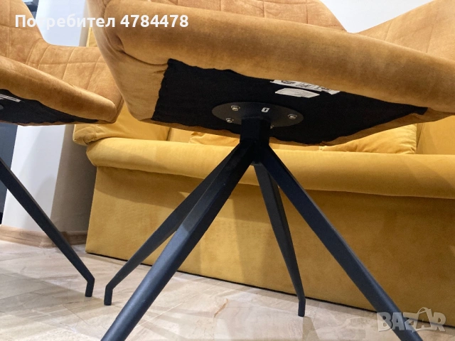 Малък кухненски диван и три стола, снимка 8 - Дивани и мека мебел - 54067255