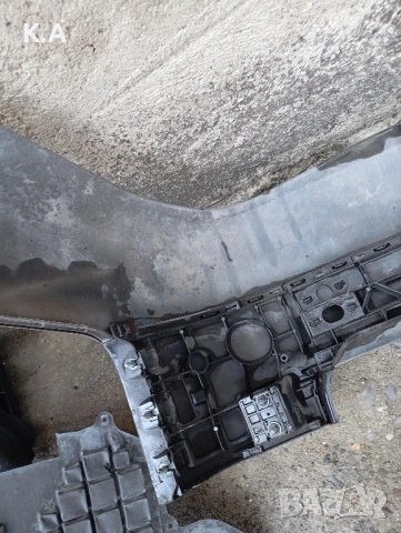 Задна броня Audi A4 B6 комби , снимка 7 - Части - 51345330