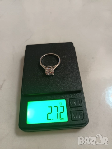 Пръстен бяло злато с диамант 18к, златен пръстен, годежен пръстен, кутийка за пръстен, снимка 3 - Пръстени - 48508955