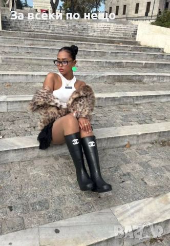 Chanel Дамски Зимни Ботуши Шанел - Налични Различни Цветове Код E1068, снимка 15 - Дамски ботуши - 52316037