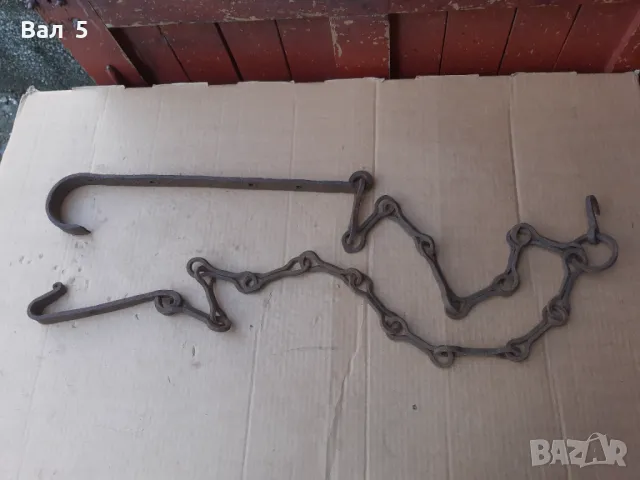Стара верига за огнище от ковано желязо , здрава