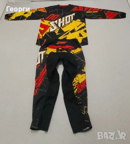 Екип за мотокрос Shot Race Gear L/XL, снимка 2 - Аксесоари и консумативи - 54046410