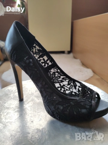 Черни обувки на висок ток, дантела + изкуствена кожа, 41 номер, снимка 5 - Дамски обувки на ток - 53029558