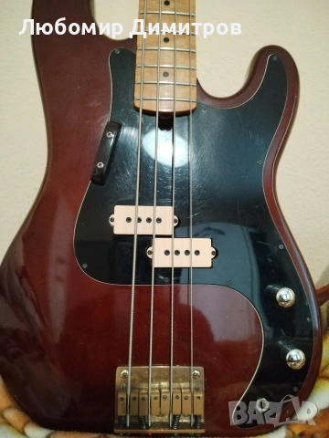 Hondo deluxe 830 precision bass 