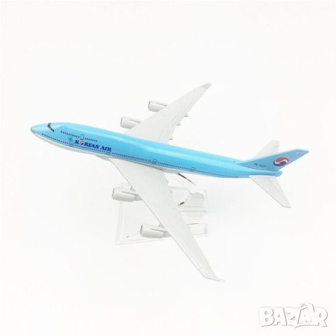 Бойнг 747 самолет модел макет Korean Air метален лайнер, снимка 2 - Коли, камиони, мотори, писти - 45326802