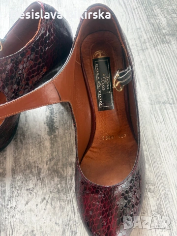 Обувки, снимка 4 - Дамски обувки на ток - 53703652