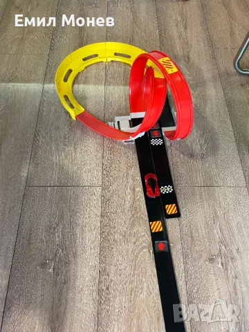 Писта 'Ferrari Race & Play Go Gears Raceway Burago’., снимка 4 - Коли, камиони, мотори, писти - 49530480