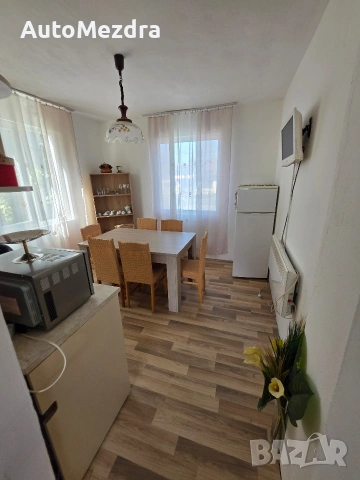 продава се къжа на 3 етажа гр Мездра Възможен бартер за др имот с доплащане , снимка 16 - Къщи - 53332497